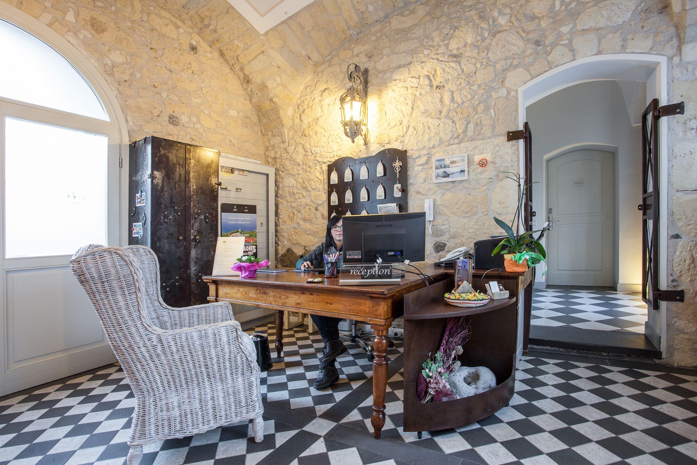 La Petite Maison Tresnuraghes Extérieur photo