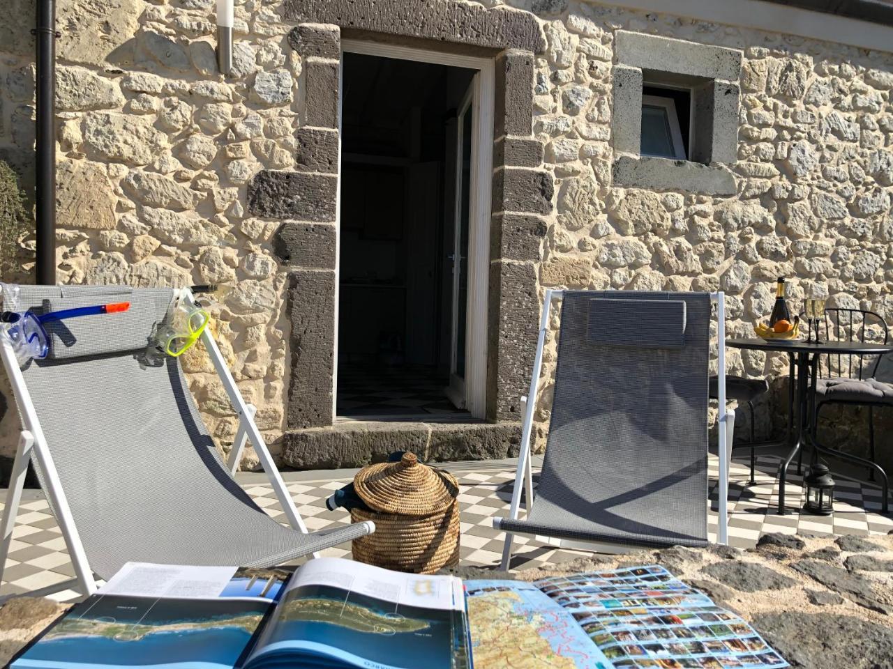 La Petite Maison Tresnuraghes Extérieur photo